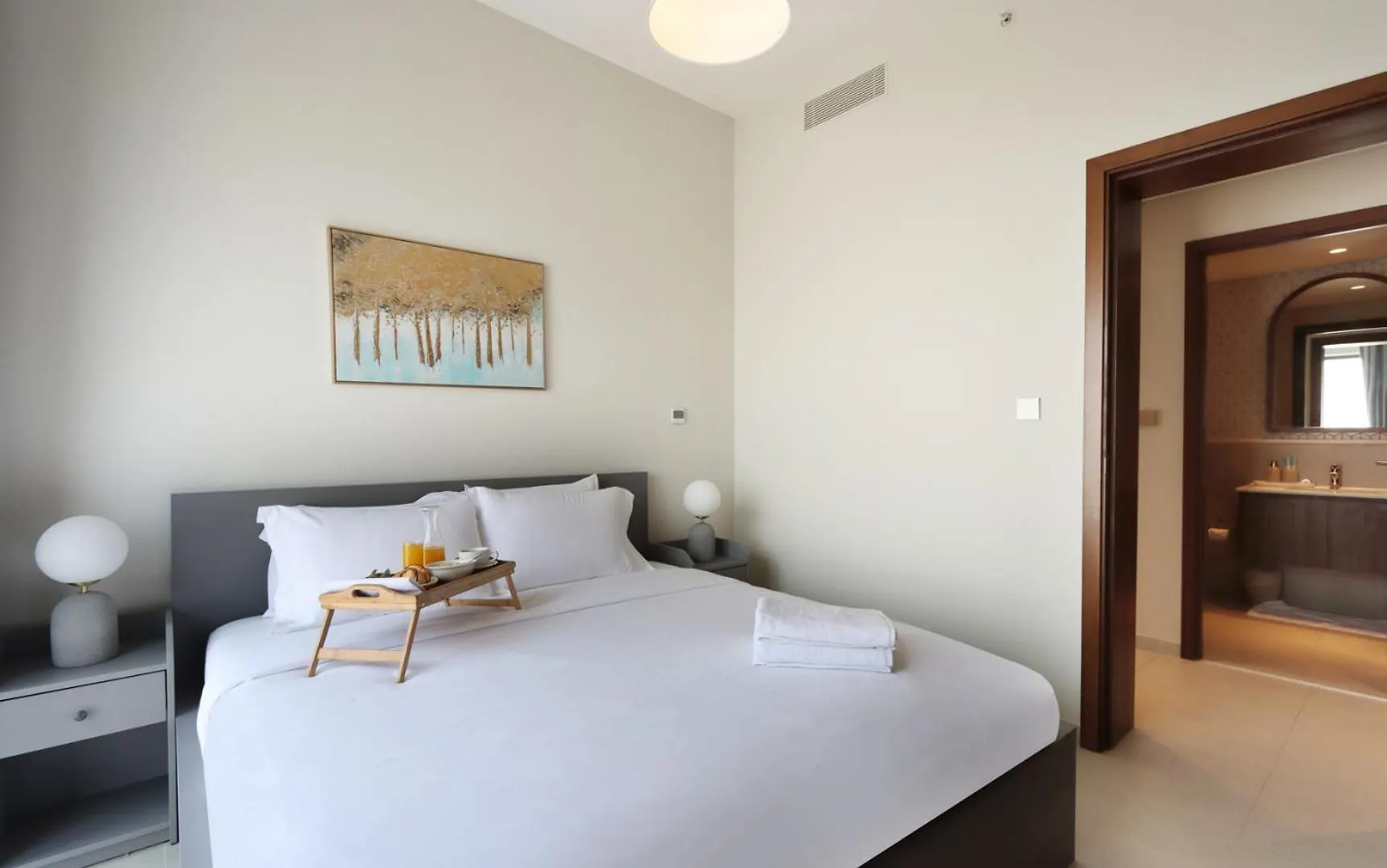 Livbnb - Comfort 2B In Vida Residences Creek Beach Dubai Apartment