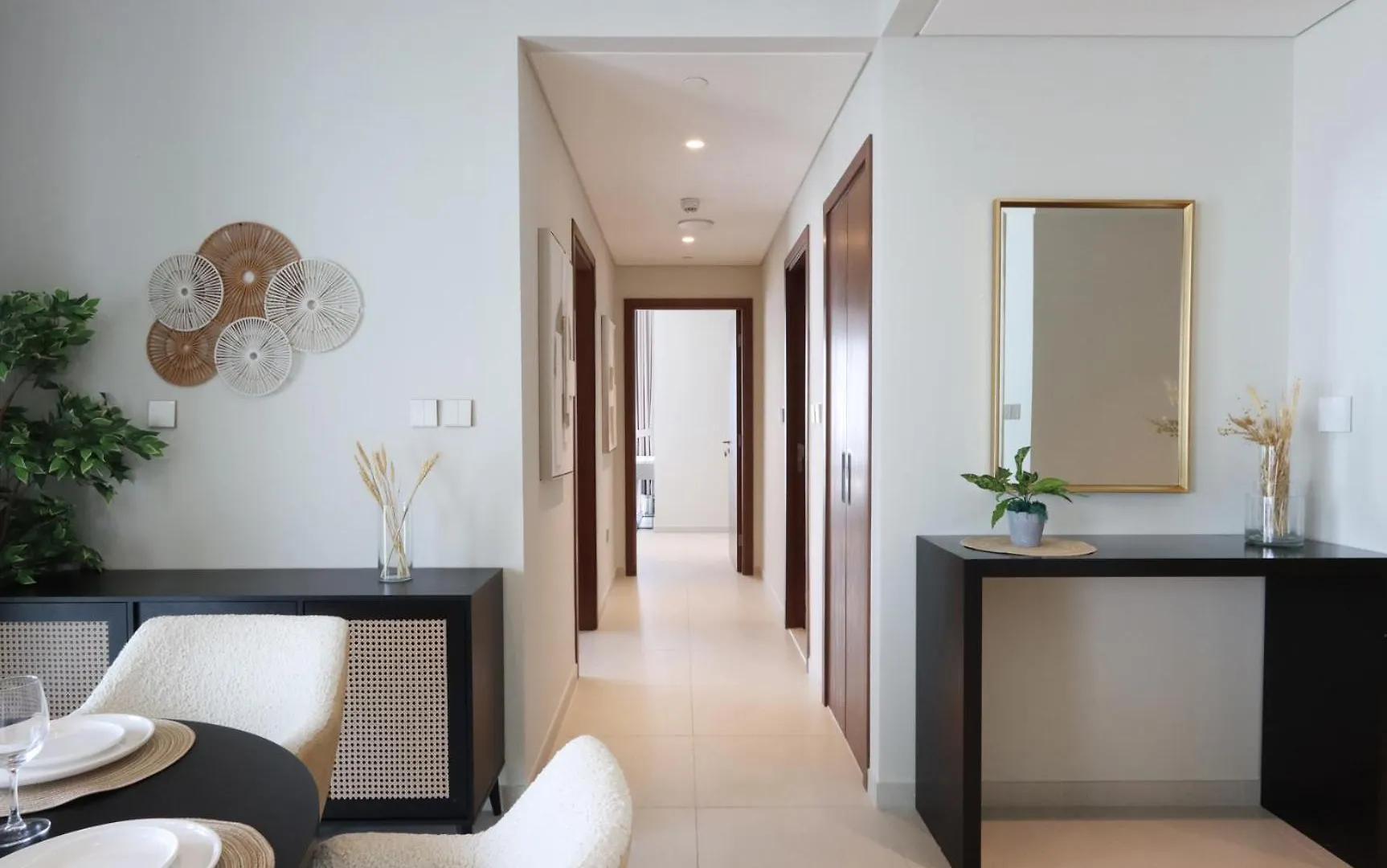 Apartment Livbnb - Comfort 2B In Vida Residences Creek Beach Dubai